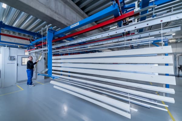 Prášková lakovňa (PL)